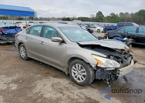2015 Nissan Altima 2.5 из США, поврежденный, VIN 1N4AL3AP8FC476907